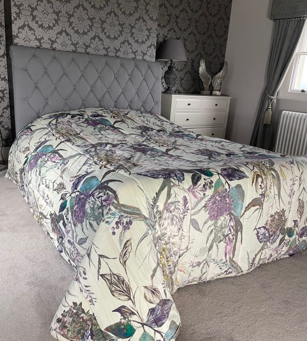 King Size Quilted Bedspread